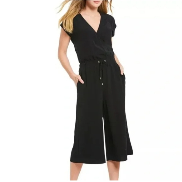 NEW Eileen Fisher black crepe v-neck jumpsuit Romper jumper - Picture 2 of 11